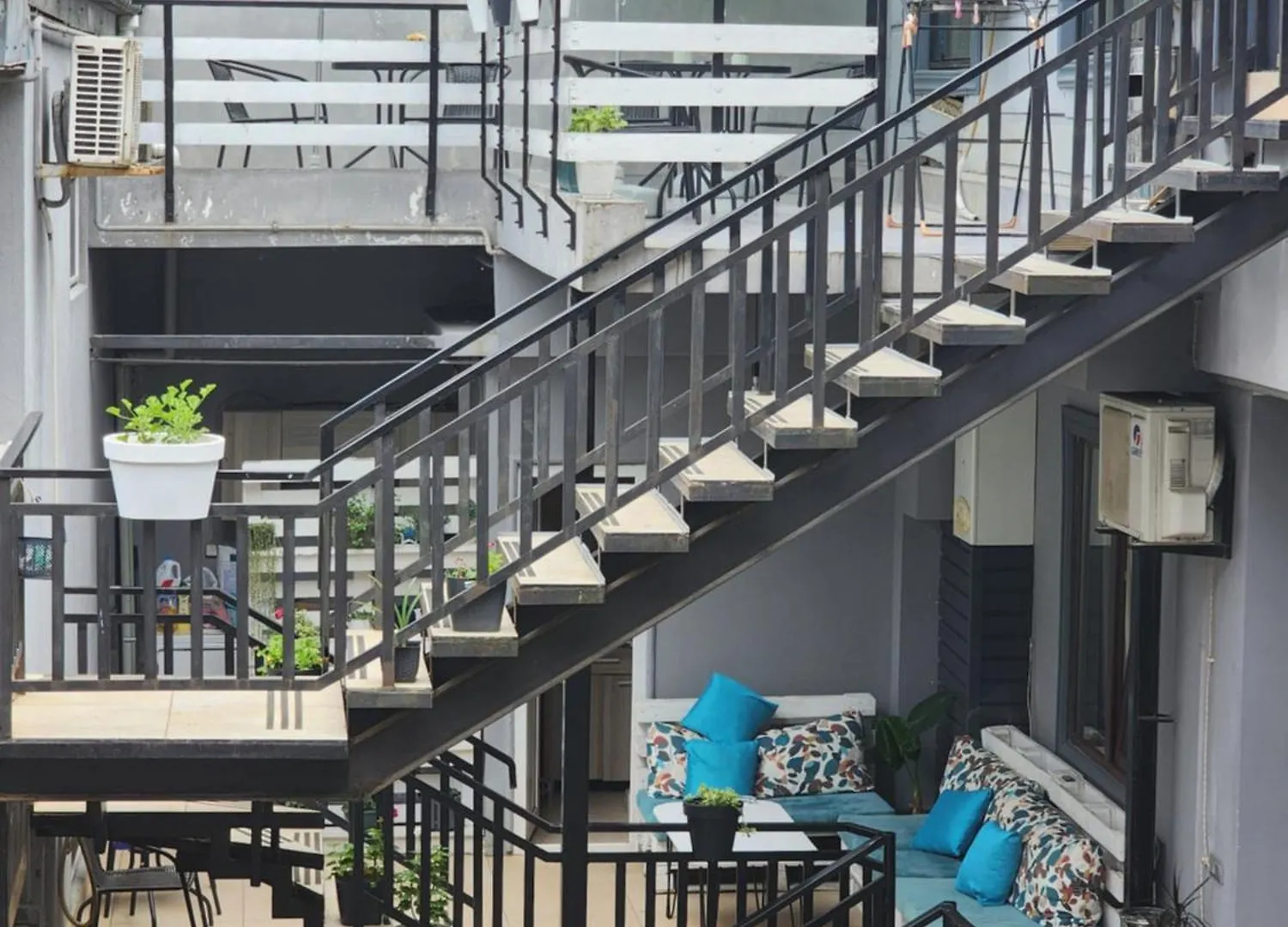 Πανσιόν Apartments On Vaja Pshavela Μπατούμι